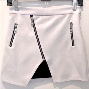 NWT Drew Mini Skirt
